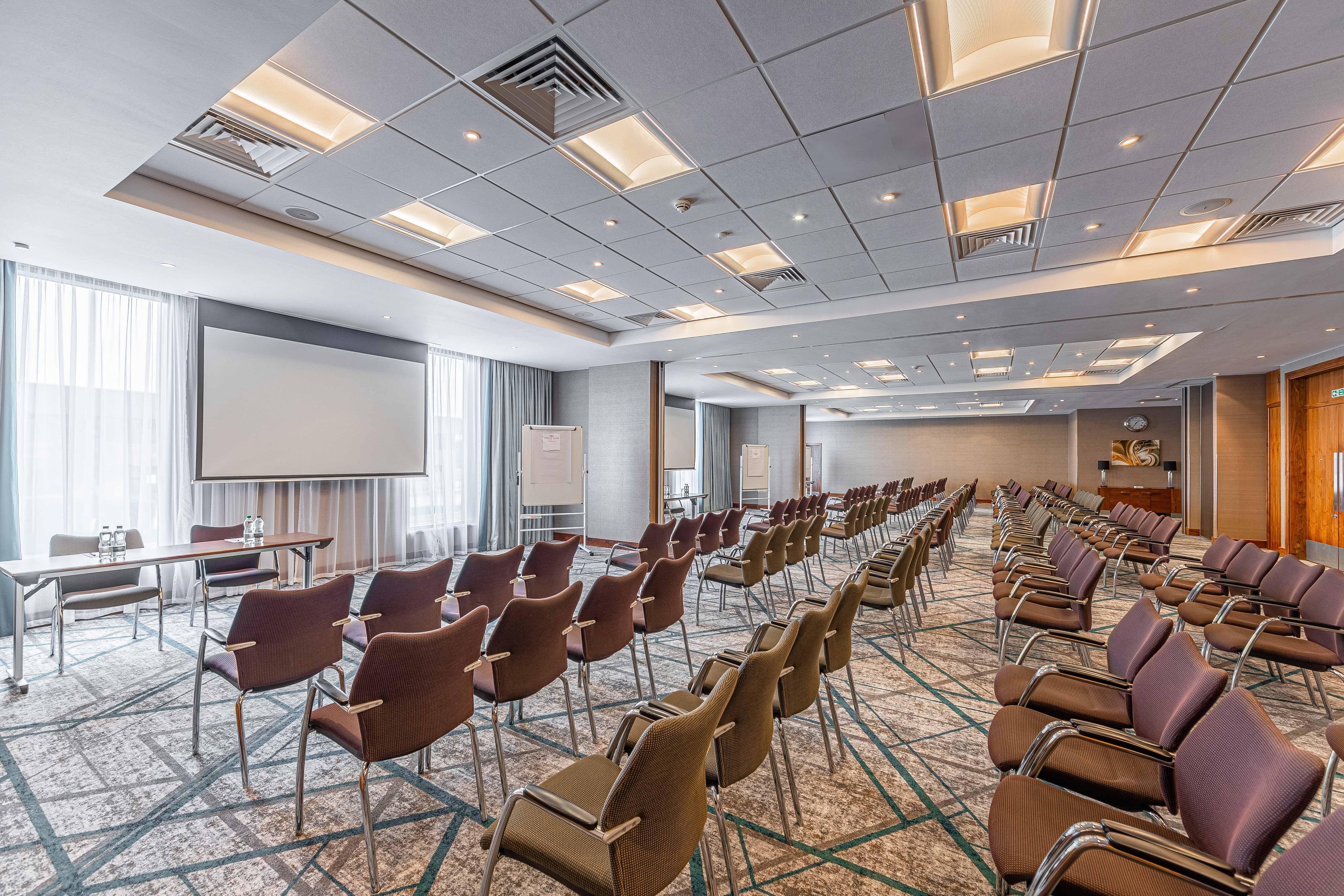 מלון Crowne Plaza רדינג מראה חיצוני תמונה