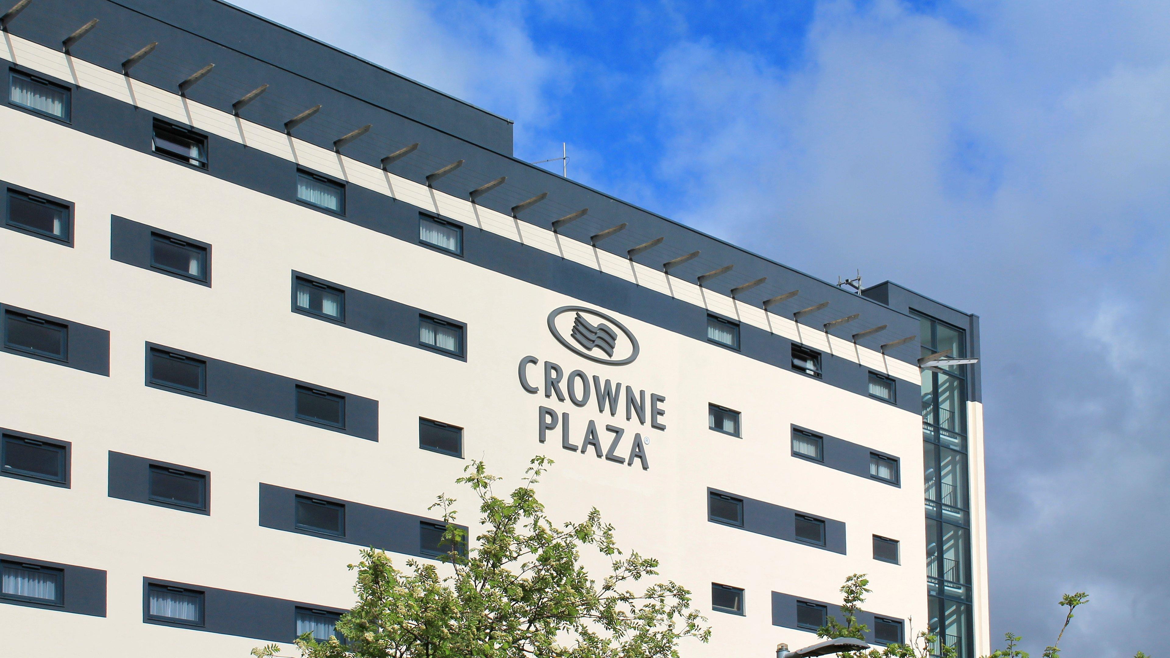 מלון Crowne Plaza Reading East מראה חיצוני תמונה