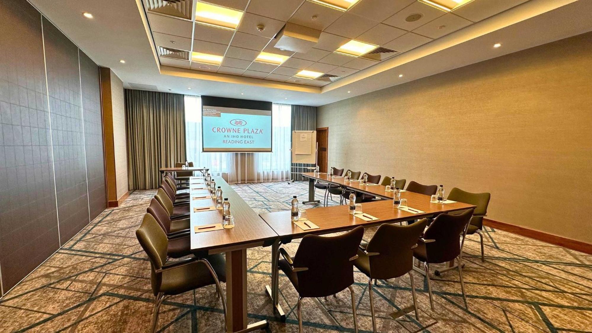 מלון Crowne Plaza רדינג מראה חיצוני תמונה