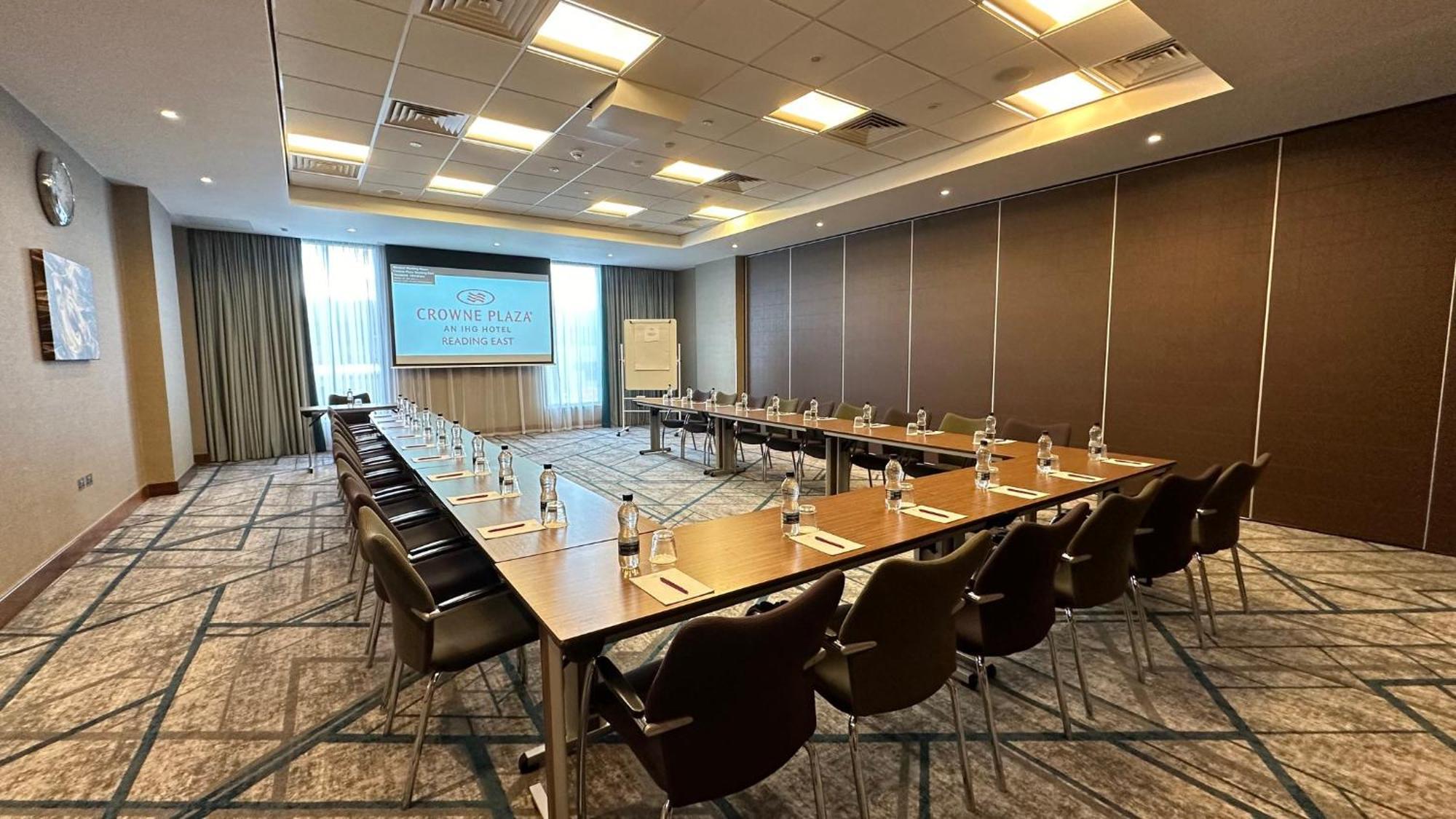 מלון Crowne Plaza רדינג מראה חיצוני תמונה